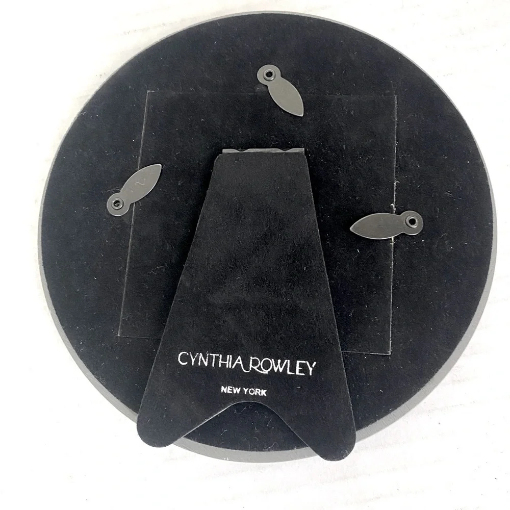 Cynthia Rowley New York Round Embossed Picture Frame 3” x 3”